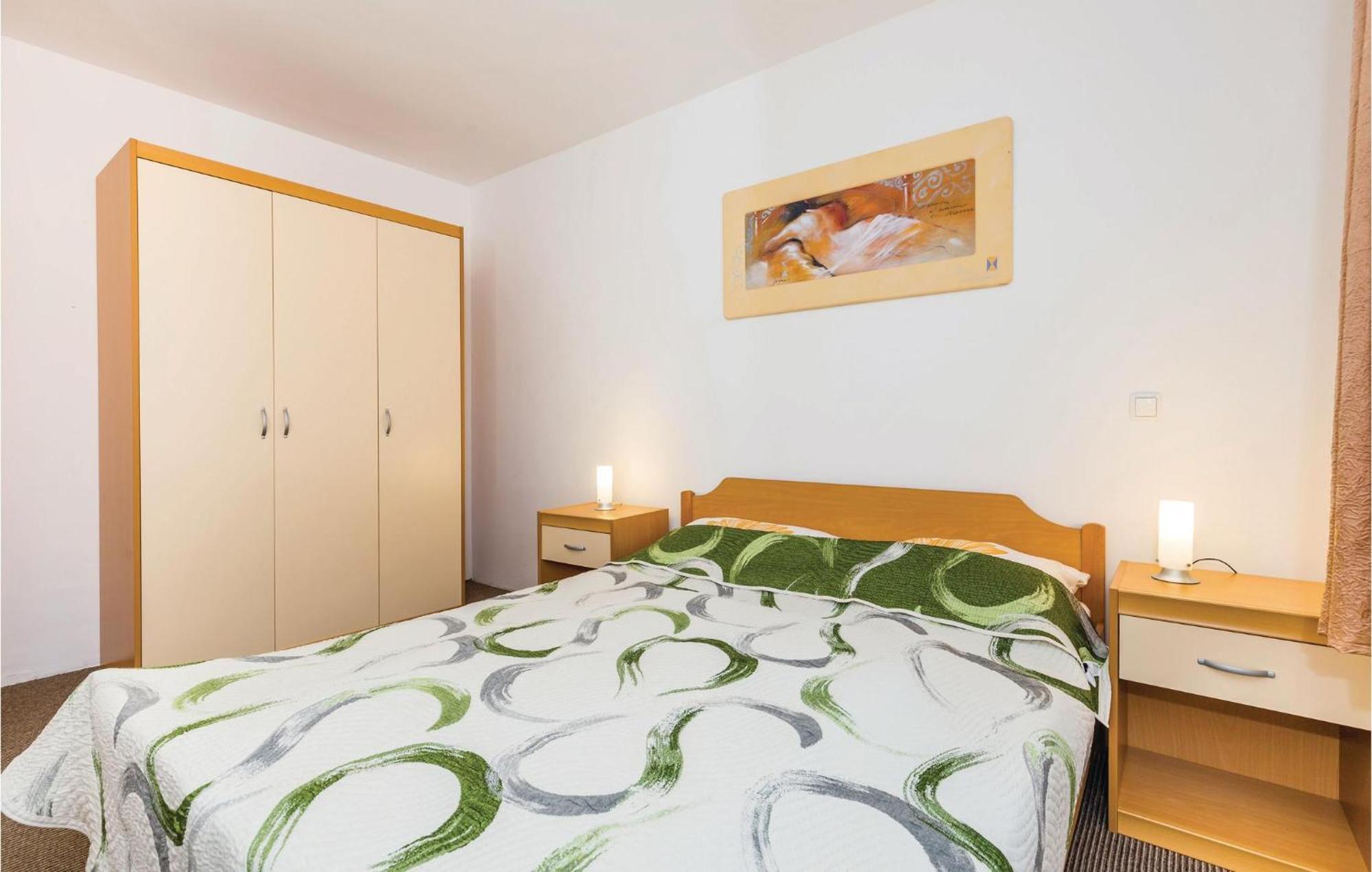 Stunning Apartment In Mošćenička Draga Esterno foto